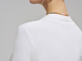 Легкий джемпер-поло приталенного кроя