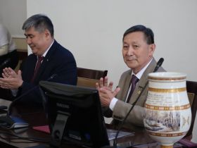 Ученые Якутии чествовали академика РАН Михаила Лебедева