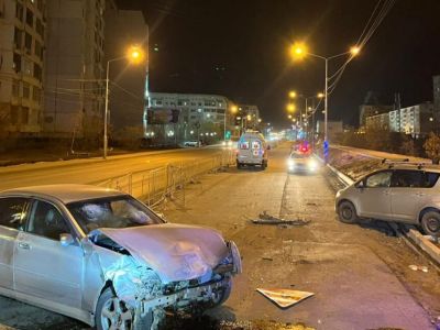 В Якутске пьяный водитель устроил ДТП, пострадали три человека