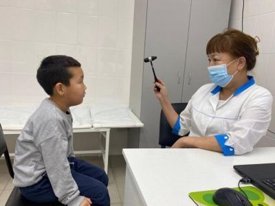 ​Мобильные доктора осмотрели 570 детей в Жиганском районе​ ​