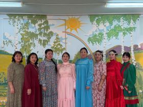 Томпонский район отметил День якутской национальной одежды