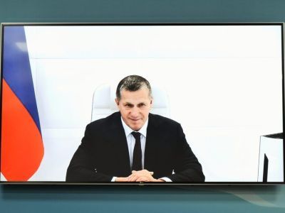 Создавать трансграничные ТОР для международных отношений предложил Юрий Трутнев