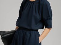 Свободная блузка А-силуэта из хлопка