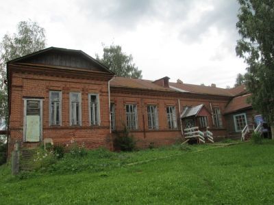 Школа земская