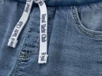 Джинсы для маленького мальчика