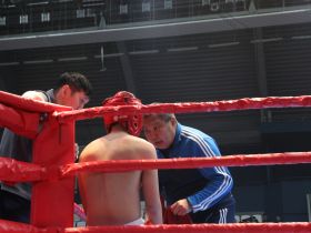 Кикбоксеры Якутии завоевали девять золотых медалей чемпионата Дальнего Востока