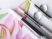 Кисть синтетика №2 круглая Roubloff "1Wt14" ручка фигурная пёстрая белая с черным кончиком, глянцева