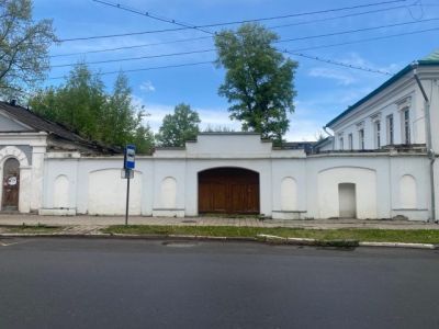 Ограда с воротами