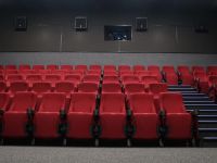 Кинотеатр «Прага Cinema» на Ленина