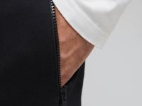 Трикотажные брюки прямого кроя