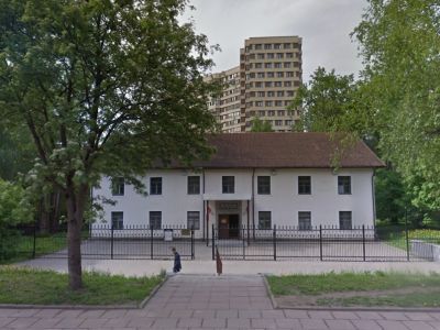 Здание, в котором с 1943 по 1947 год располагалась центральная школа военнопленных антифашистов