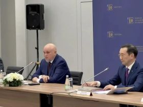 Айсен Николаев провел заседание комиссии Госсовета по энергетике