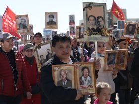 Фото. В Якутске акция «Бессмертный полк» собрала более 50 тысяч человек