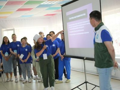 На форуме «Профстарт» команды защитили правовые и патриотические проекты