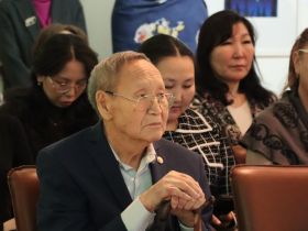 «Вместе победим!»: в Якутии открыли выставку работ онкопациентов и врачей