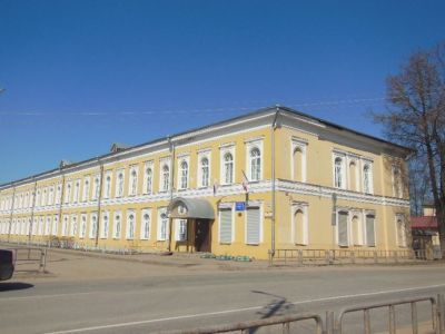 Здание духовного училища