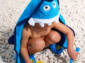 Полотенце детское текстильное с капюшоном для мальчиков