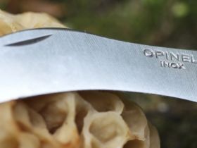Нож грибной складной Opinel №8, нержавеющая сталь Sandvik 12C27, рукоять бук, картонная коробка