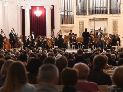 Билеты на Молодёжный камерный оркестр ЗКР и Ярослав Забояркин. Парад солистов (Филармония им. Шостаковича. Малый зал) / Концерт | Афиша | ИнфоТаймс