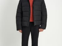 Утепленная стеганая куртка со съемным капюшоном