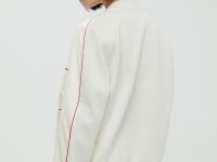 Олимпийка с контрастной отделкой из капсулы ретро