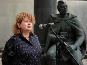 Центральный Дом журналиста. Памятник военным корреспондентам