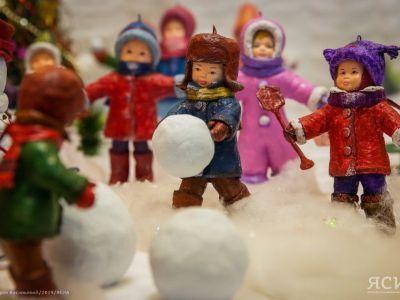 Забытая технология. На выставке «Бал снежной долины» представлена коллекция игрушек из ваты