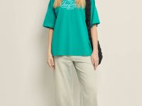 Оверсайз футболка с принтом