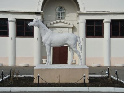 Скульптура скаковой лошади, скульптор Э.Н.Гиляров