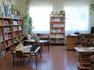 Библиотека п. Фабричное