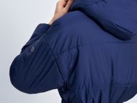 Стеганое утепленное пальто с поясом