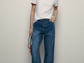 Футболка из хлопка с контрастной окантовкой