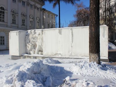 Мемориальный комплекс: место братской могилы красногвардейцев и революционных солдат