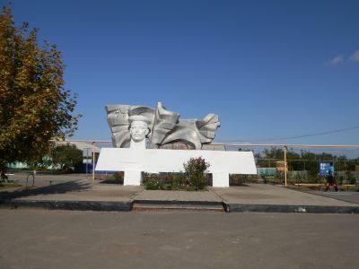 Памятник Е.П. Огневу