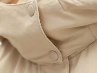 Ветровка с капюшоном и поясом на кулиске