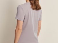 Футболка приталенного силуэта