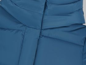 Утепленная куртка с капюшоном