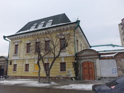 Дом жилой с воротами усадьбы Ларионовых