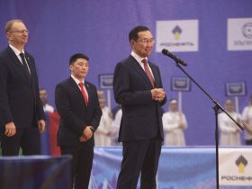 В Нерюнгри торжественно открыли чемпионат России по мас-рестлингу