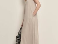 Платье миди льняное с округлым вырезом