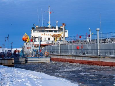 В текущую навигацию «Саханефтегазсбыт» доставил около 150 тысяч тонн нефтепродуктов