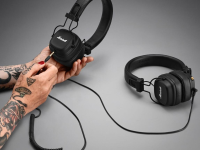 Беспроводные наушники Marshall