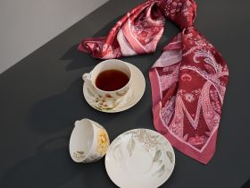 Платок шейный Divina, бордо