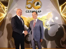 Глава Якутии поздравил ветеранов и сотрудников «Селигдара» с 50-летием золотодобывающего холдинга