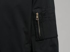 Куртка-бомбер на молнии