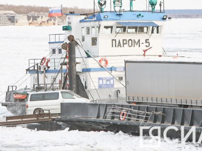 Завершена работа паромной переправы Якутск — Нижний Бестях