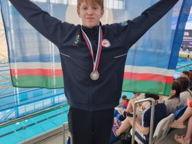 Якутские пловцы завоевали 29 медалей на чемпионате и первенстве ДФО