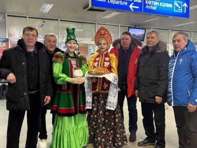 В Якутск прилетели легенды хоккея и олимпийская чемпионка по спортивной гимнастике