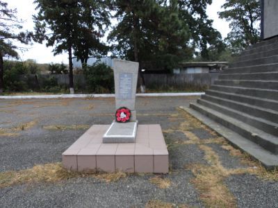 Братская могила 3 партизан, погибших в годы гражданской войны