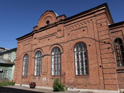 Прогимназия женская. Домовая церковь Сергия Радонежского